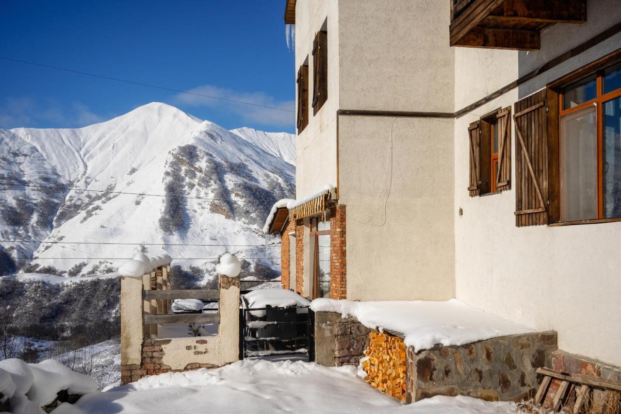 Snow Time Cottage Gudauri Kültér fotó